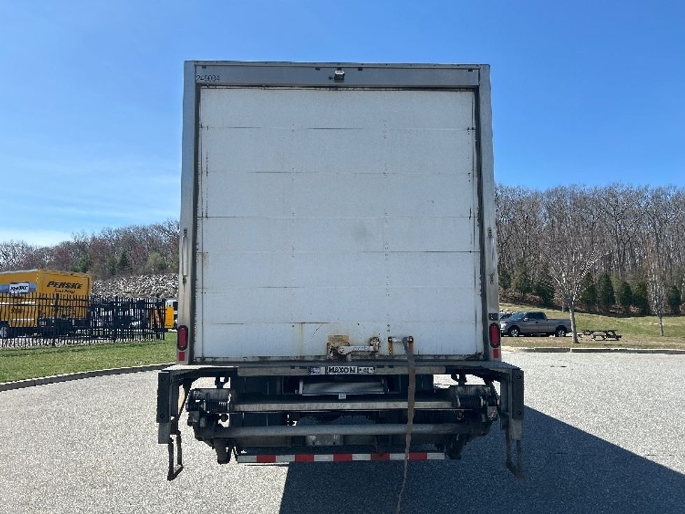 Medium Duty Box Truck-Light and Medium Duty Trucks-Hino-2019-338-Fitchburg-MA-112,169\n\t\tmiles-$ 41,500 - Image 7