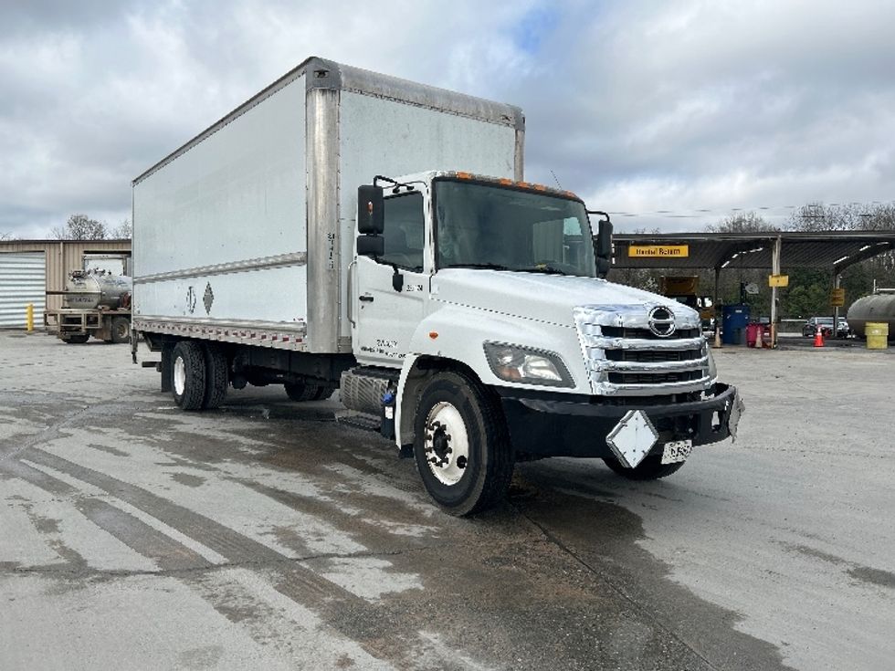 Medium Duty Box Truck-Light and Medium Duty Trucks-Hino-2019-338-Macon-GA-160,836\n\t\tmiles-$ 46,000 - Image 1