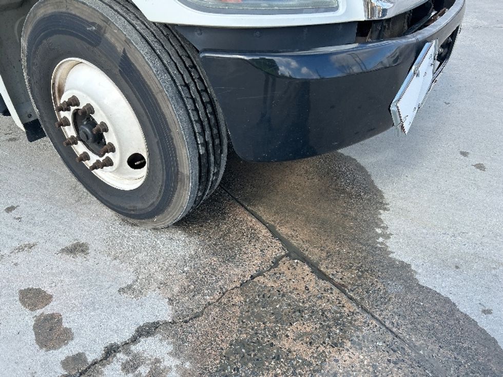 Medium Duty Box Truck-Light and Medium Duty Trucks-Hino-2019-338-Macon-GA-160,836\n\t\tmiles-$ 46,000 - Image 25