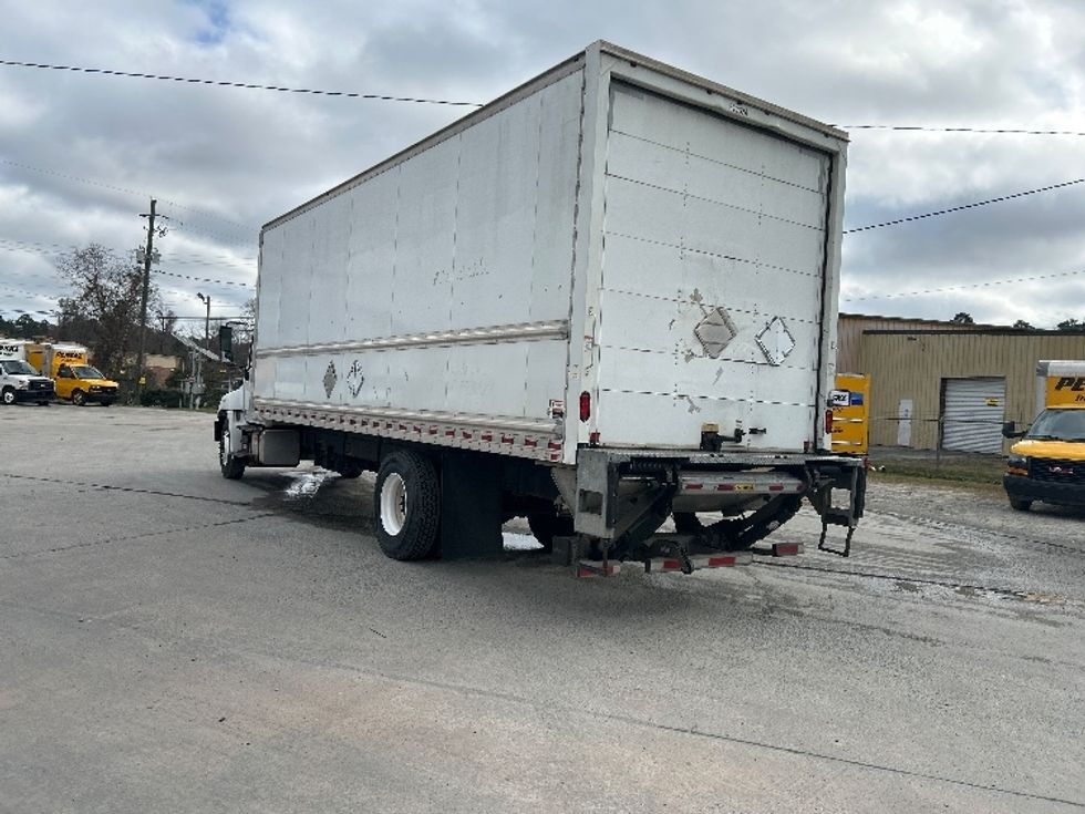 Medium Duty Box Truck-Light and Medium Duty Trucks-Hino-2019-338-Macon-GA-160,836\n\t\tmiles-$ 46,000 - Image 6