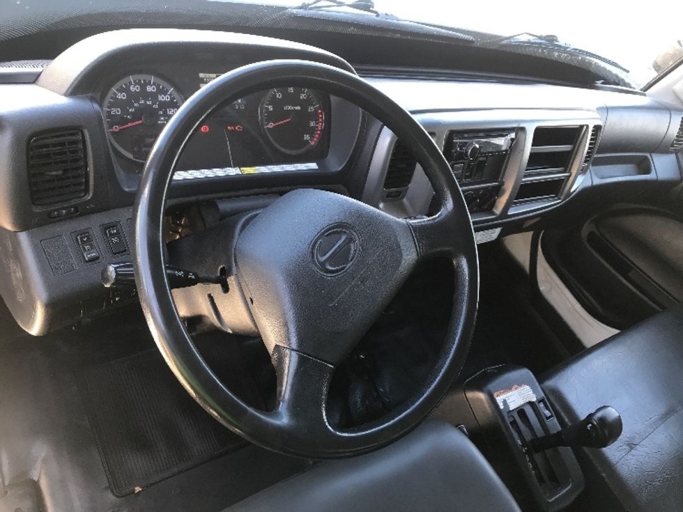 Medium Duty Box Truck-Light and Medium Duty Trucks-Hino-2019-338-Mississauga-ON-275,346\n\t\tkm-$ 64,750 - Image 17