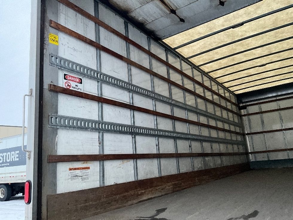 Medium Duty Box Truck-Light and Medium Duty Trucks-Hino-2019-338-Ottawa-ON-423,237\n\t\tkm-$ 46,500 - Image 11