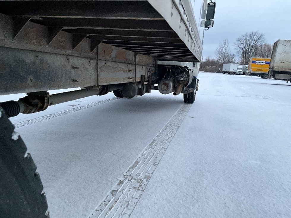 Medium Duty Box Truck-Light and Medium Duty Trucks-Hino-2019-338-Ottawa-ON-423,237\n\t\tkm-$ 46,500 - Image 14