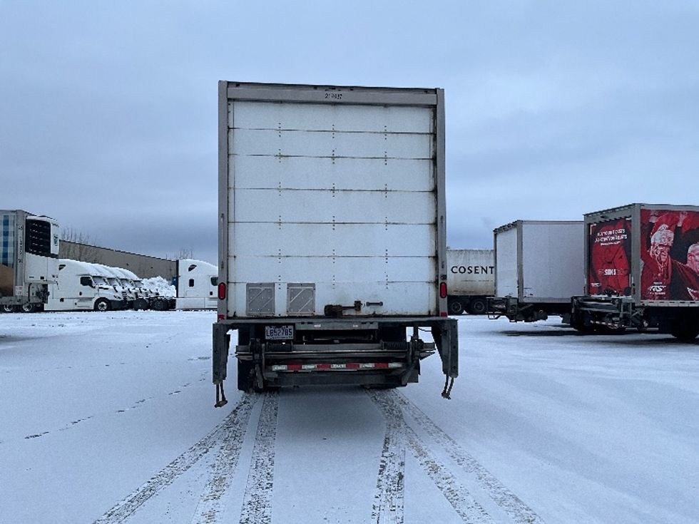 Medium Duty Box Truck-Light and Medium Duty Trucks-Hino-2019-338-Ottawa-ON-423,237\n\t\tkm-$ 46,500 - Image 7