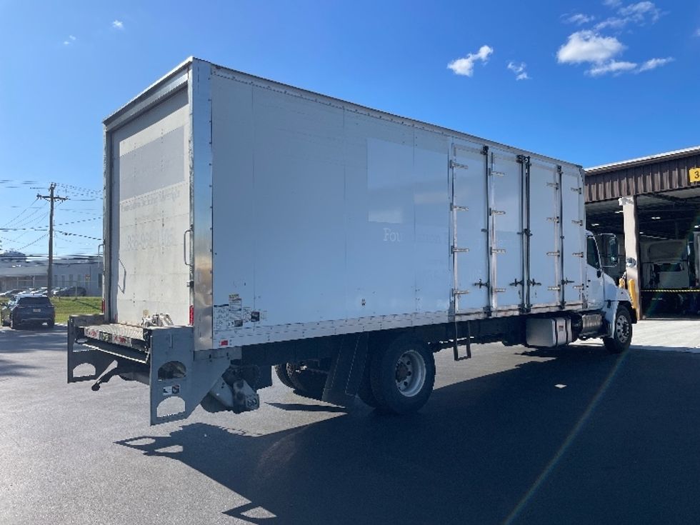 Medium Duty Box Truck-Light and Medium Duty Trucks-Hino-2019-338-Pennsauken-NJ-183,355\n\t\tmiles-$ 41,750 - Image 13