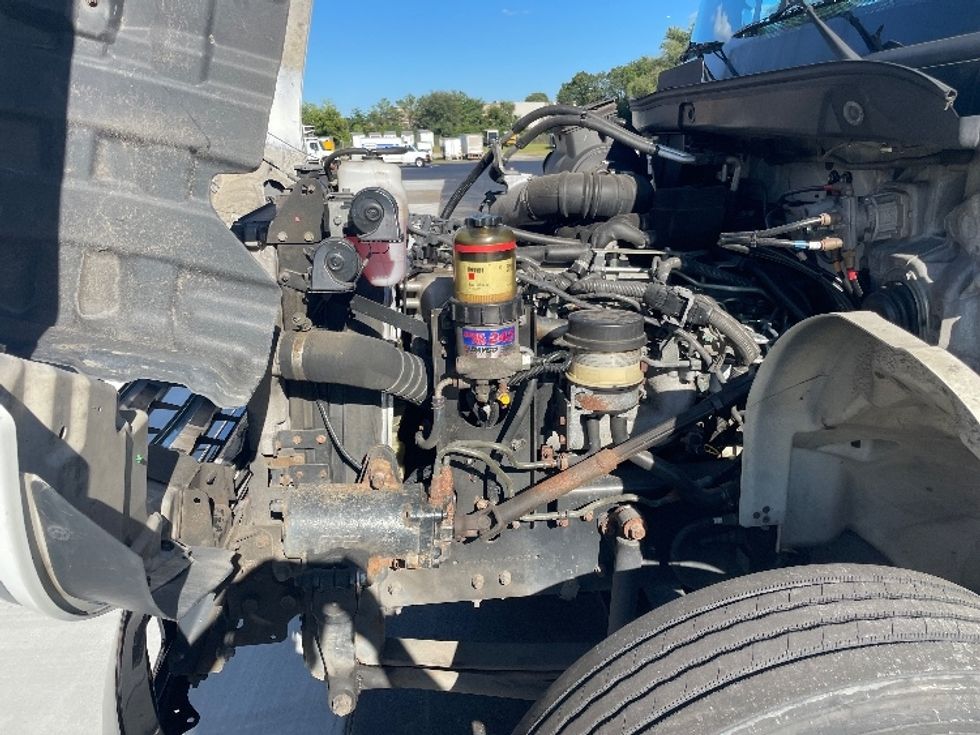 Medium Duty Box Truck-Light and Medium Duty Trucks-Hino-2019-338-Pennsauken-NJ-183,355\n\t\tmiles-$ 41,750 - Image 24