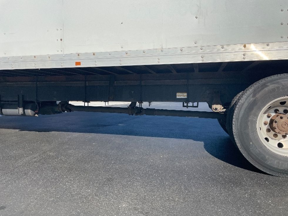 Medium Duty Box Truck-Light and Medium Duty Trucks-Hino-2019-338-Pennsauken-NJ-183,355\n\t\tmiles-$ 41,750 - Image 5