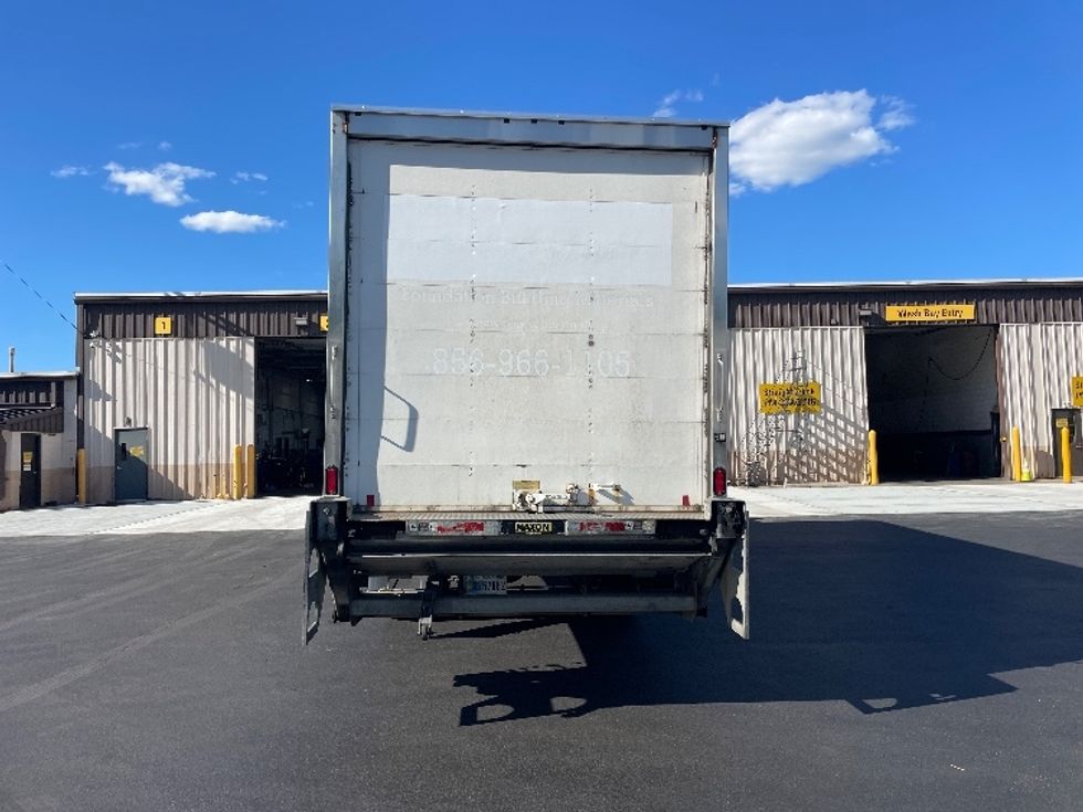 Medium Duty Box Truck-Light and Medium Duty Trucks-Hino-2019-338-Pennsauken-NJ-183,355\n\t\tmiles-$ 41,750 - Image 7