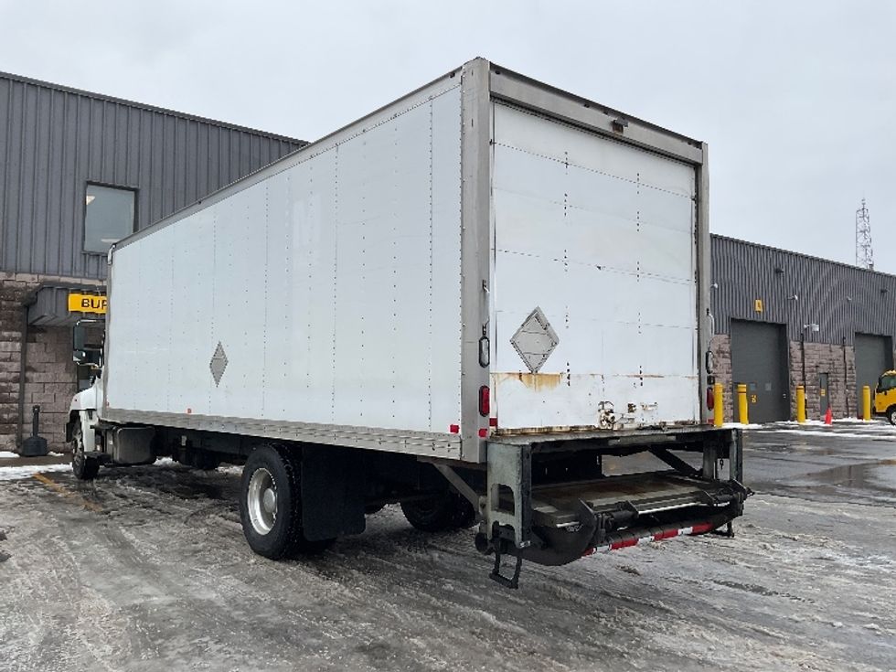 Medium Duty Box Truck-Light and Medium Duty Trucks-Hino-2019-338-Saint Laurent-PQ-349,325\n\t\tkm-$ 44,750 - Image 7