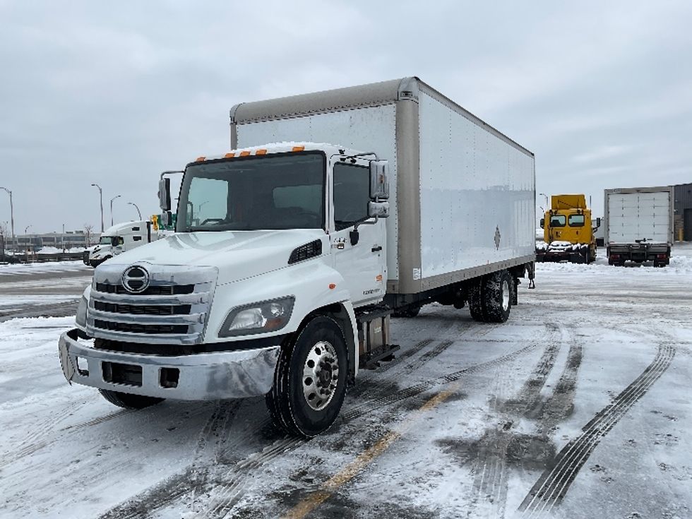 Medium Duty Box Truck-Light and Medium Duty Trucks-Hino-2019-338-Saint Laurent-PQ-368,252\n\t\tkm-$ 42,500 - Image 3