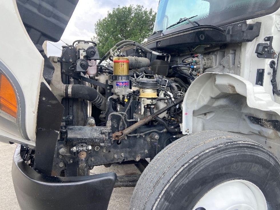 Medium Duty Box Truck-Light and Medium Duty Trucks-Hino-2019-338-San Antonio-TX-285,264\n\t\tmiles-$ 31,250 - Image 24