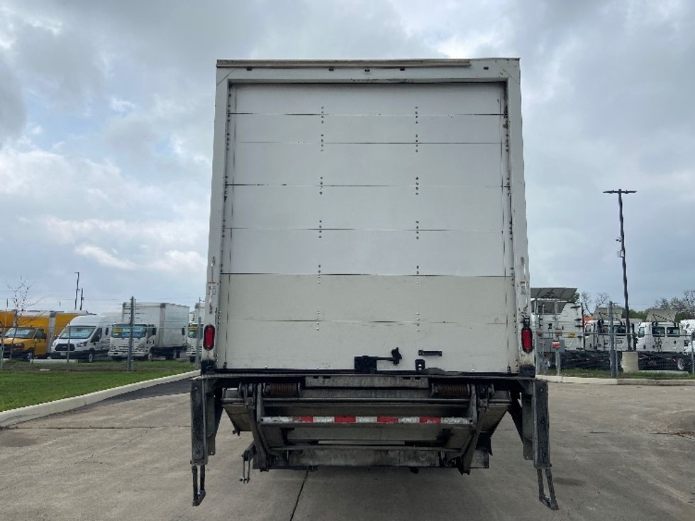 Medium Duty Box Truck-Light and Medium Duty Trucks-Hino-2019-338-San Antonio-TX-285,264\n\t\tmiles-$ 31,250 - Image 7