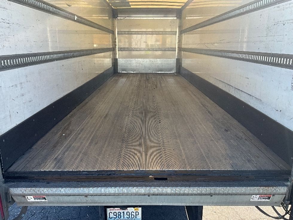 Medium Duty Box Truck-Light and Medium Duty Trucks-Hino-2019-338-Tacoma-WA-97,871\n\t\tmiles-$ 49,750 - Image 10