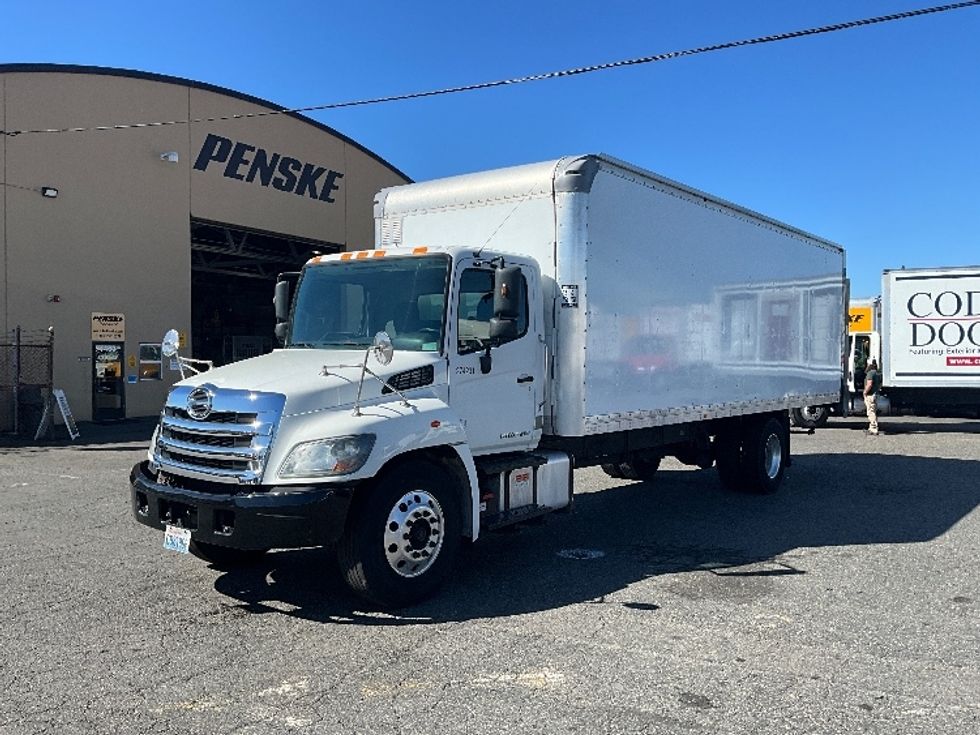 Medium Duty Box Truck-Light and Medium Duty Trucks-Hino-2019-338-Tacoma-WA-97,871\n\t\tmiles-$ 49,750 - Image 3