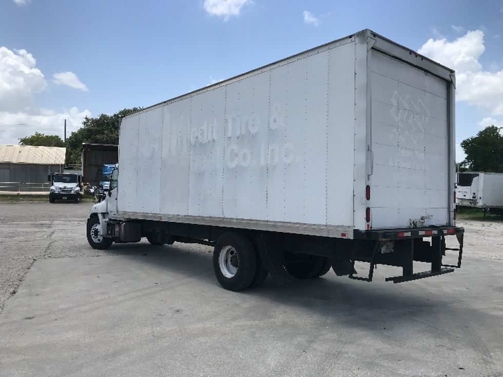 Medium Duty Box Truck-Light and Medium Duty Trucks-Hino-2019-338-Tampa-FL-424,454\n\t\tmiles-$ 21,500 - Image 6