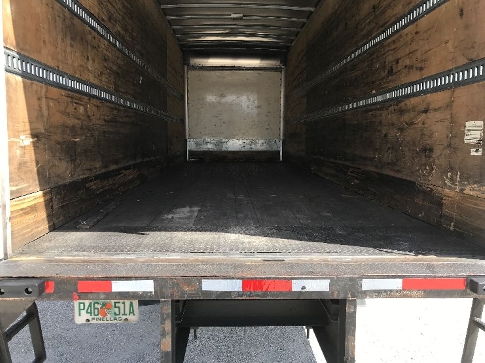 Medium Duty Box Truck-Light and Medium Duty Trucks-Hino-2019-338-Tampa-FL-424,454\n\t\tmiles-$ 21,500 - Image 9