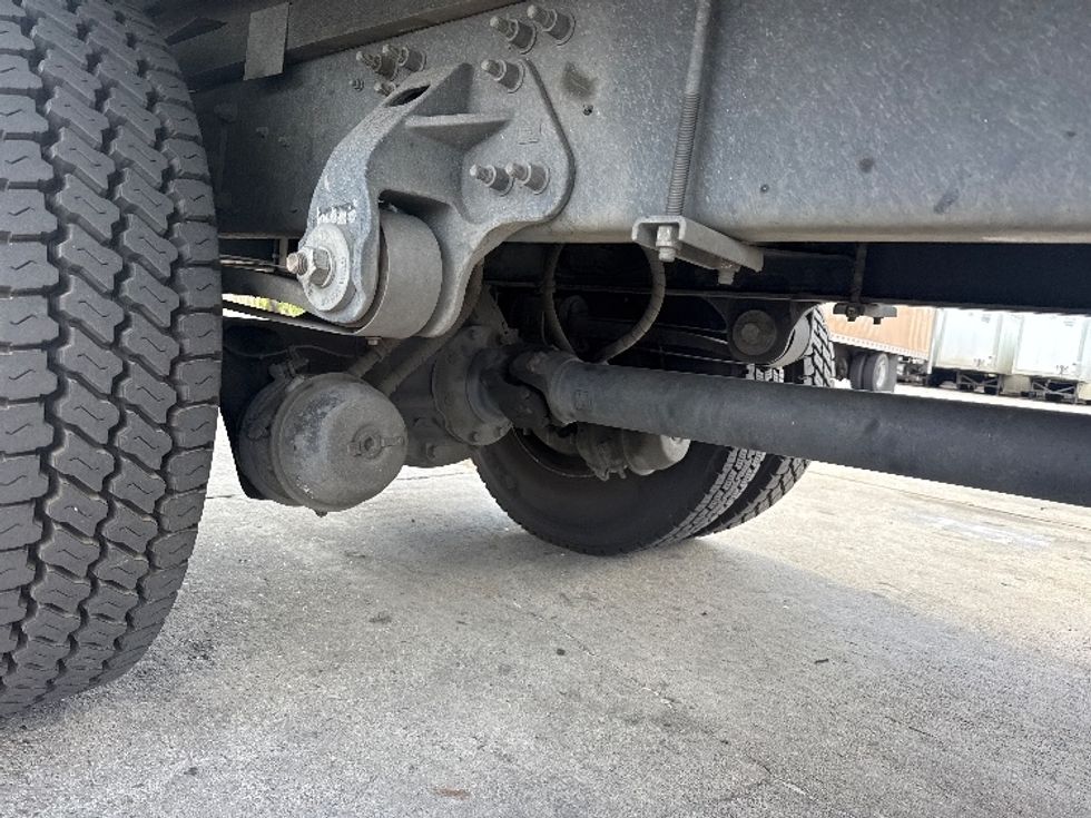 Medium Duty Box Truck-Light and Medium Duty Trucks-Hino-2019-338-Torrance-CA-102,130\n\t\tmiles-$ 48,500 - Image 14