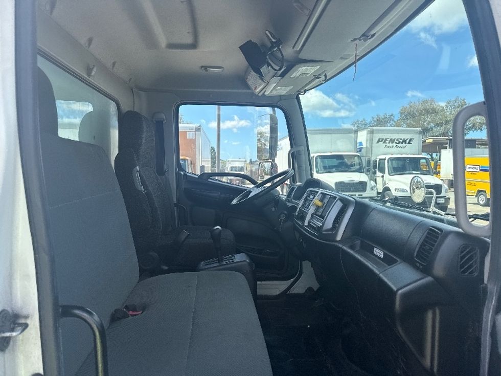 Medium Duty Box Truck-Light and Medium Duty Trucks-Hino-2019-338-Torrance-CA-102,130\n\t\tmiles-$ 48,500 - Image 20