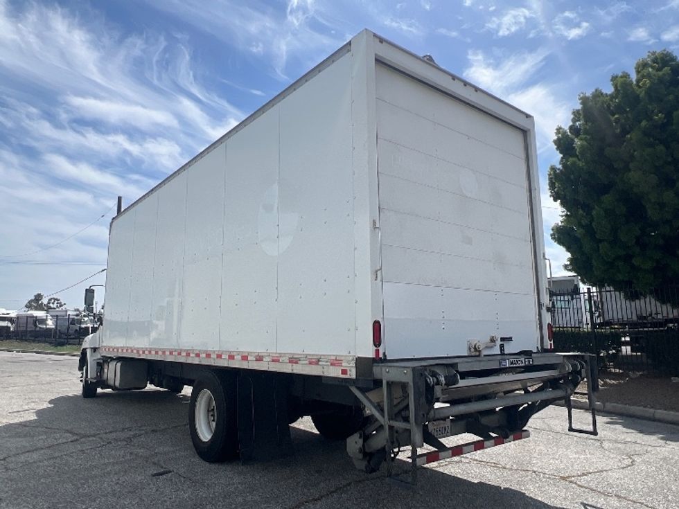 Medium Duty Box Truck-Light and Medium Duty Trucks-Hino-2019-338-Torrance-CA-178,782\n\t\tmiles-$ 41,250 - Image 6
