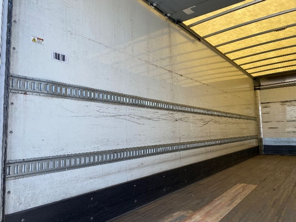 Medium Duty Box Truck-Light and Medium Duty Trucks-Hino-2019-338-Torrance-CA-230,439\n\t\tmiles-$ 34,000 - Image 11