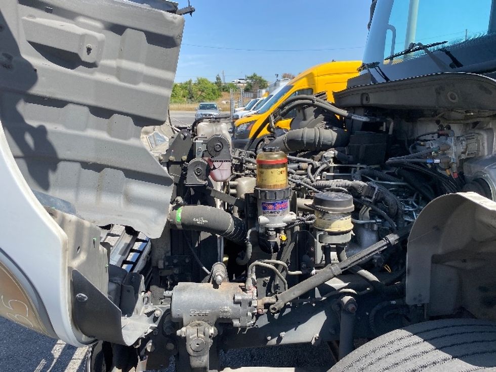 Medium Duty Box Truck-Light and Medium Duty Trucks-Hino-2019-338-Torrance-CA-230,439\n\t\tmiles-$ 34,000 - Image 24