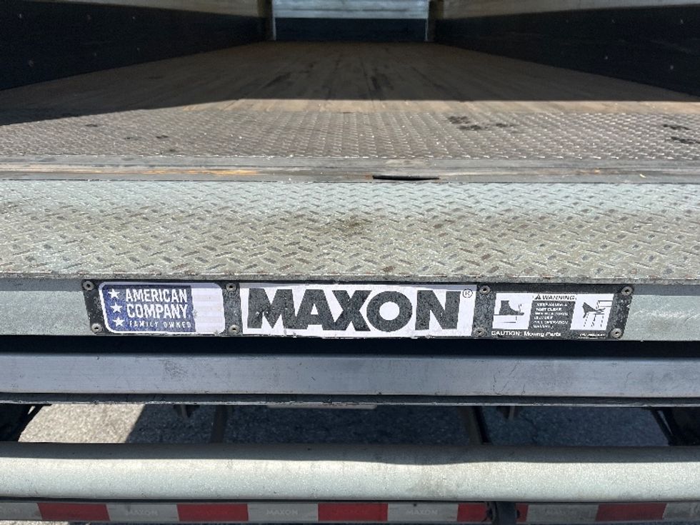 Medium Duty Box Truck-Light and Medium Duty Trucks-Hino-2019-338-Torrance-CA-236,835\n\t\tmiles-$ 33,250 - Image 10