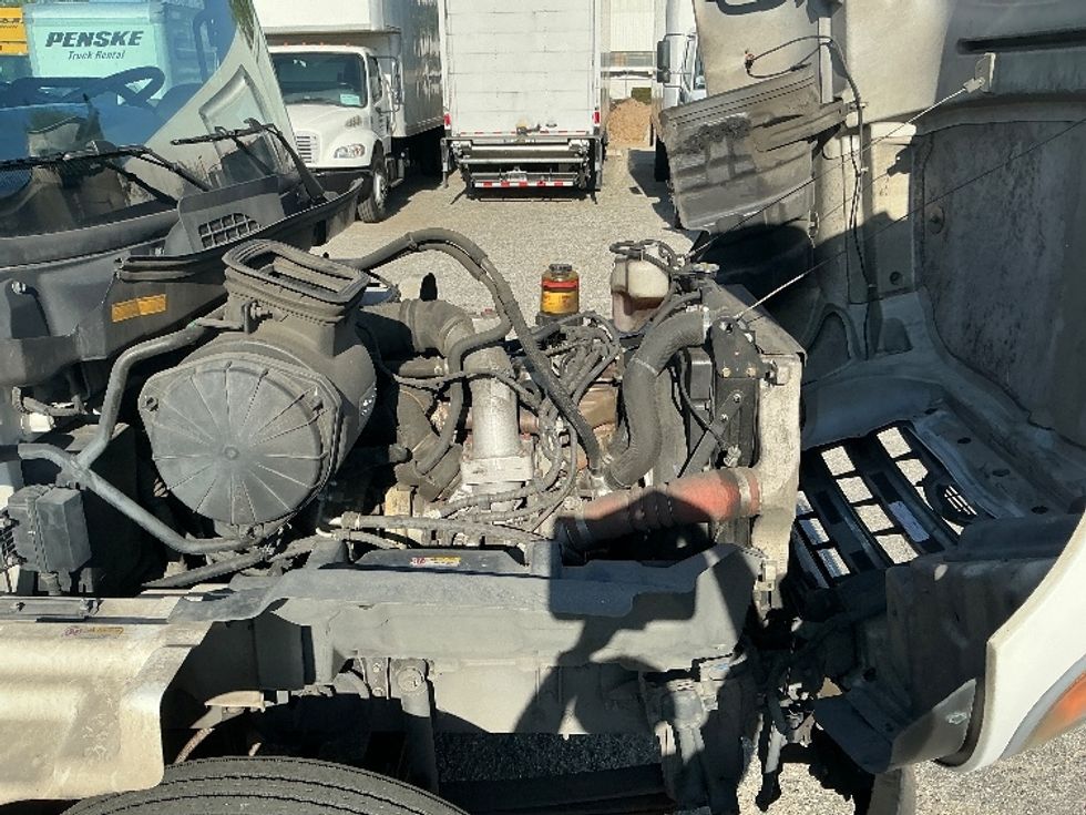 Medium Duty Box Truck-Light and Medium Duty Trucks-Hino-2019-338-Torrance-CA-321,564\n\t\tmiles-$ 21,000 - Image 23