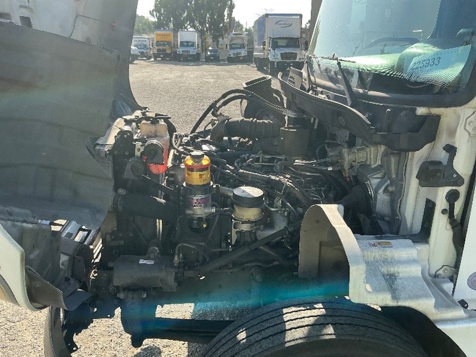 Medium Duty Box Truck-Light and Medium Duty Trucks-Hino-2019-338-Torrance-CA-321,564\n\t\tmiles-$ 21,000 - Image 24