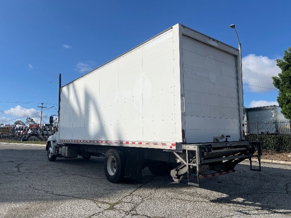 Medium Duty Box Truck-Light and Medium Duty Trucks-Hino-2019-338-Torrance-CA-321,564\n\t\tmiles-$ 21,000 - Image 6