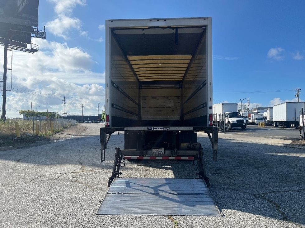 Medium Duty Box Truck-Light and Medium Duty Trucks-Hino-2019-338-Torrance-CA-321,564\n\t\tmiles-$ 21,000 - Image 9