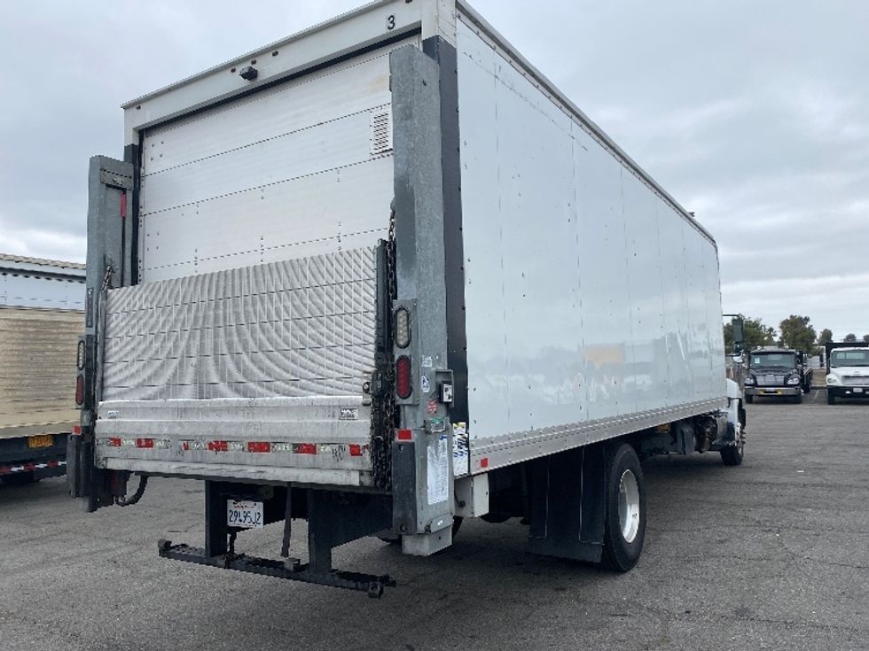 Medium Duty Box Truck-Light and Medium Duty Trucks-Hino-2019-338-Torrance-CA-72,742\n\t\tmiles-$ 50,250 - Image 14