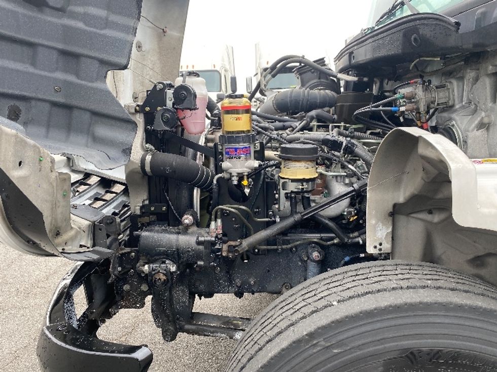 Medium Duty Box Truck-Light and Medium Duty Trucks-Hino-2019-338-Torrance-CA-72,742\n\t\tmiles-$ 50,250 - Image 24