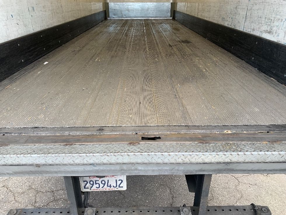 Medium Duty Box Truck-Light and Medium Duty Trucks-Hino-2019-338-Torrance-CA-78,984\n\t\tmiles-$ 50,750 - Image 10