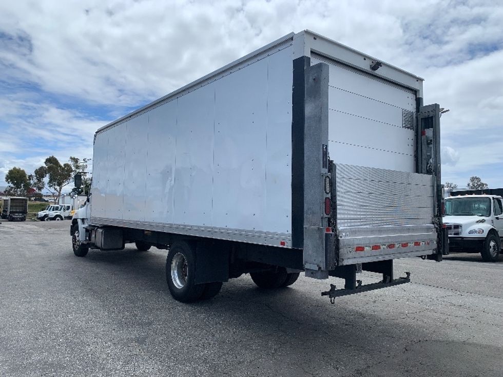 Medium Duty Box Truck-Light and Medium Duty Trucks-Hino-2019-338-Torrance-CA-78,984\n\t\tmiles-$ 50,750 - Image 6