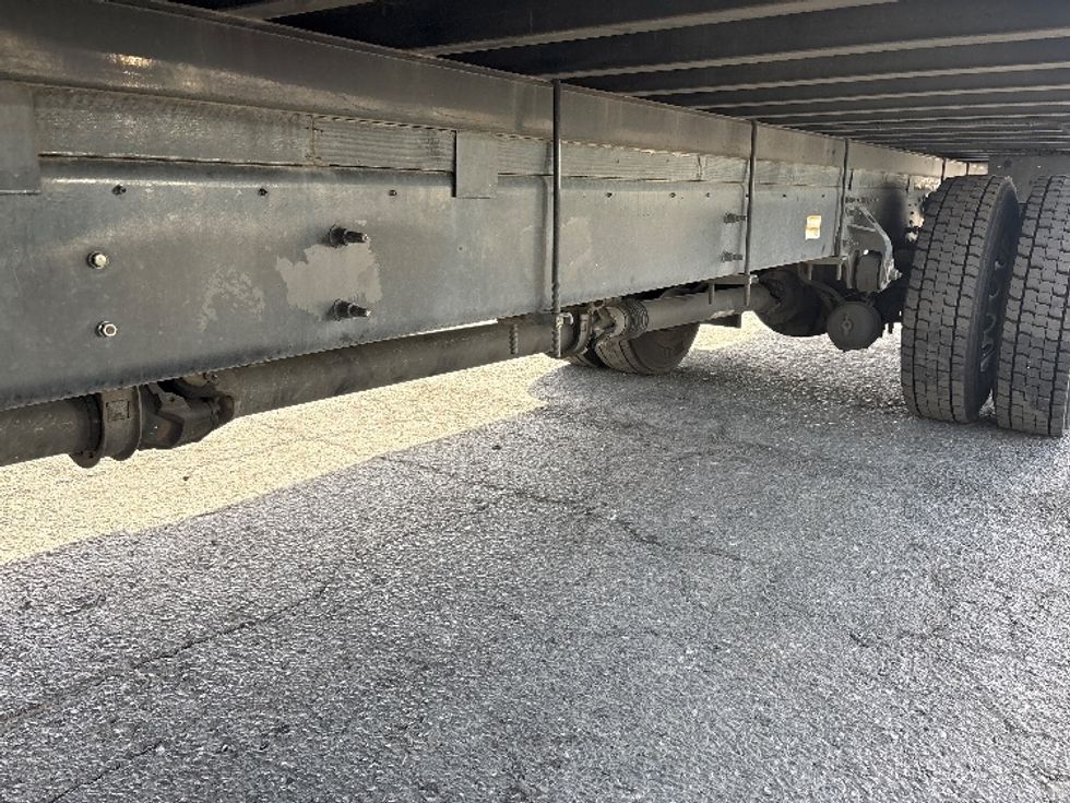 Medium Duty Box Truck-Light and Medium Duty Trucks-Hino-2019-338-West Sacramento-CA-116,879\n\t\tmiles-$ 49,500 - Image 5