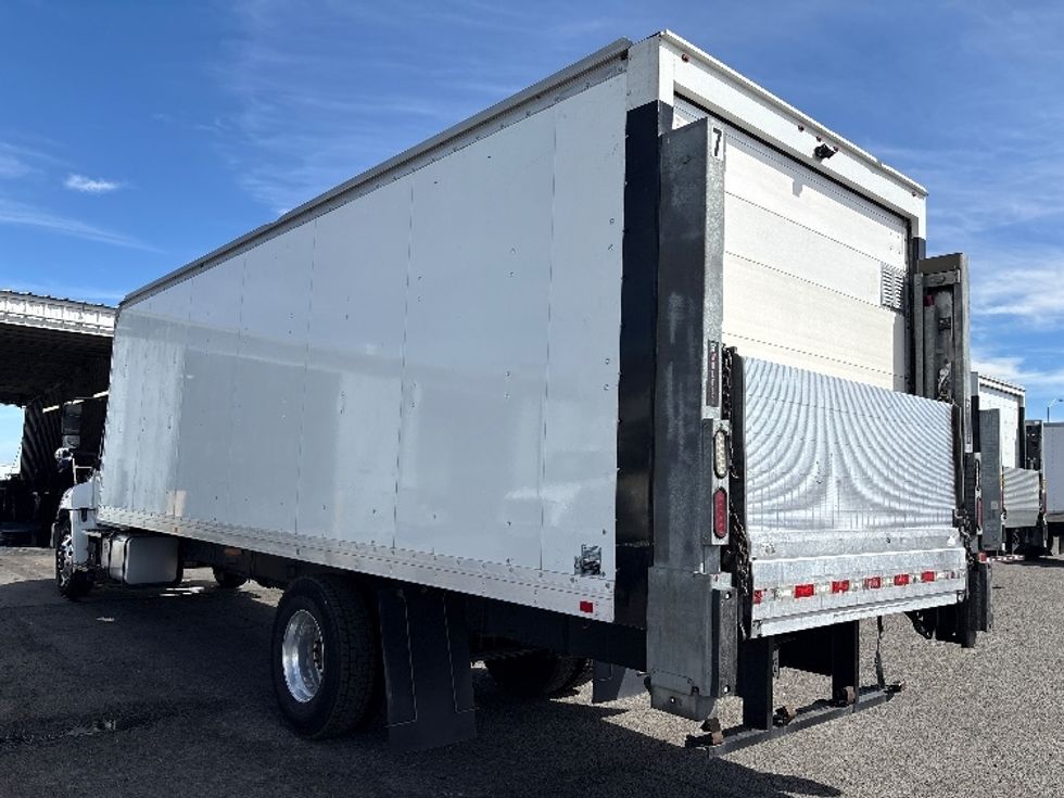 Medium Duty Box Truck-Light and Medium Duty Trucks-Hino-2019-338-West Sacramento-CA-116,879\n\t\tmiles-$ 49,500 - Image 6