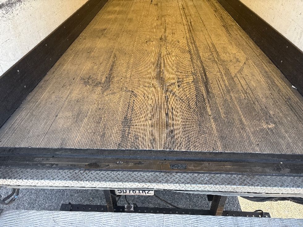 Medium Duty Box Truck-Light and Medium Duty Trucks-Hino-2019-338-West Sacramento-CA-48,808\n\t\tmiles-$ 52,500 - Image 10
