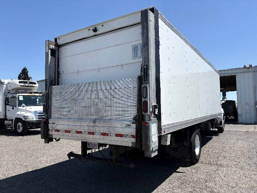 Medium Duty Box Truck-Light and Medium Duty Trucks-Hino-2019-338-West Sacramento-CA-48,808\n\t\tmiles-$ 52,500 - Image 13