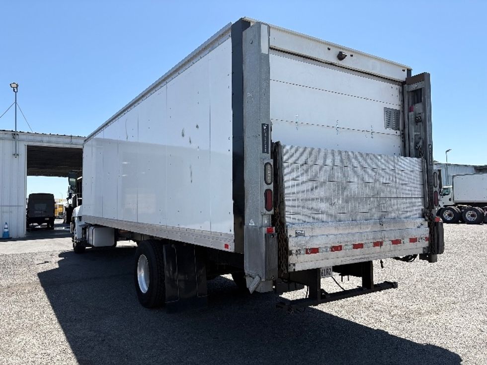 Medium Duty Box Truck-Light and Medium Duty Trucks-Hino-2019-338-West Sacramento-CA-48,808\n\t\tmiles-$ 52,500 - Image 6