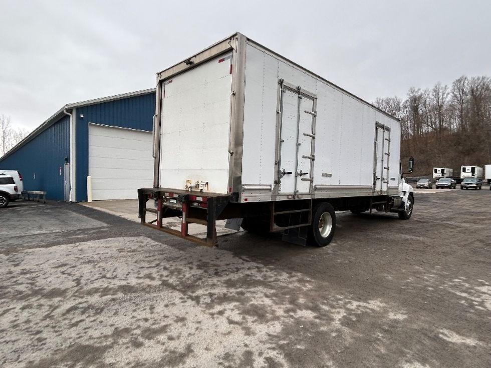 Medium Duty Box Truck-Light and Medium Duty Trucks-Hino-2019-338-Whitesboro-NY-78,992\n\t\tmiles-$ 53,250 - Image 12
