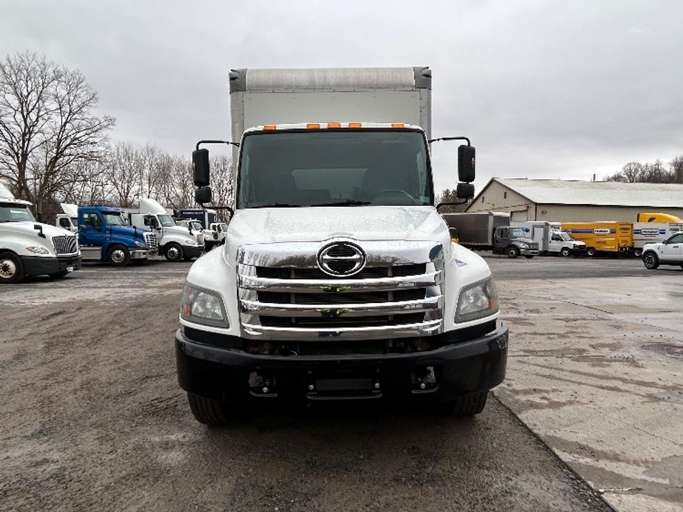 Medium Duty Box Truck-Light and Medium Duty Trucks-Hino-2019-338-Whitesboro-NY-78,992\n\t\tmiles-$ 53,250 - Image 2