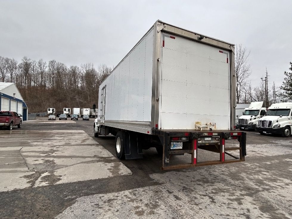 Medium Duty Box Truck-Light and Medium Duty Trucks-Hino-2019-338-Whitesboro-NY-78,992\n\t\tmiles-$ 53,250 - Image 6