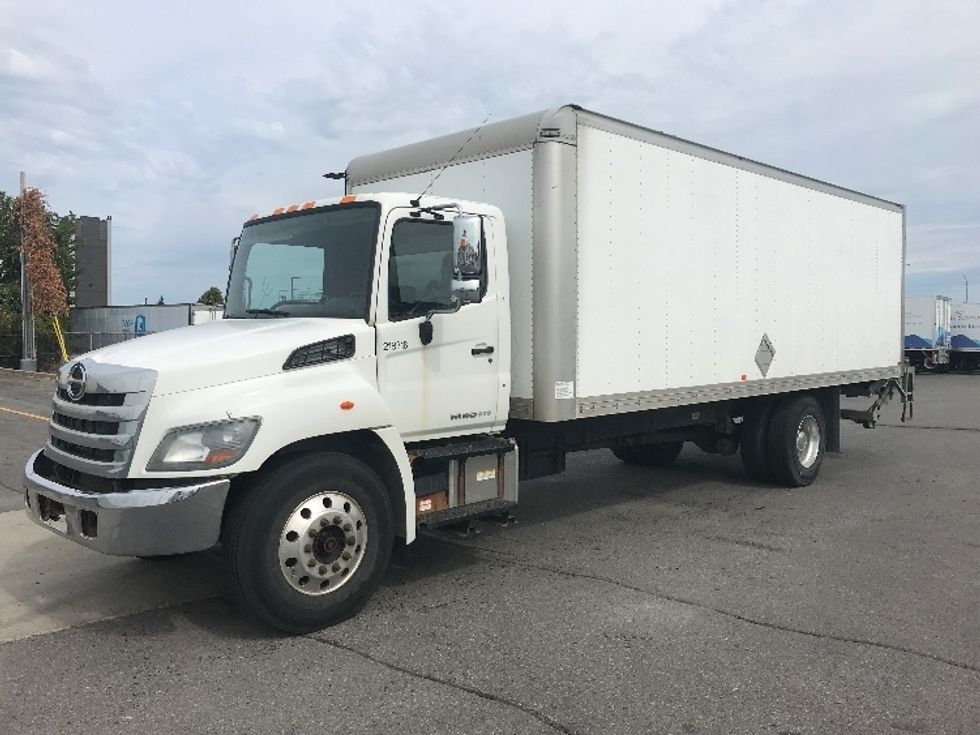 Medium Duty Box Truck-Light and Medium Duty Trucks-Hino-2019-358-Saint Laurent-PQ-285,770\n\t\tkm-$ 56,500 - Image 3