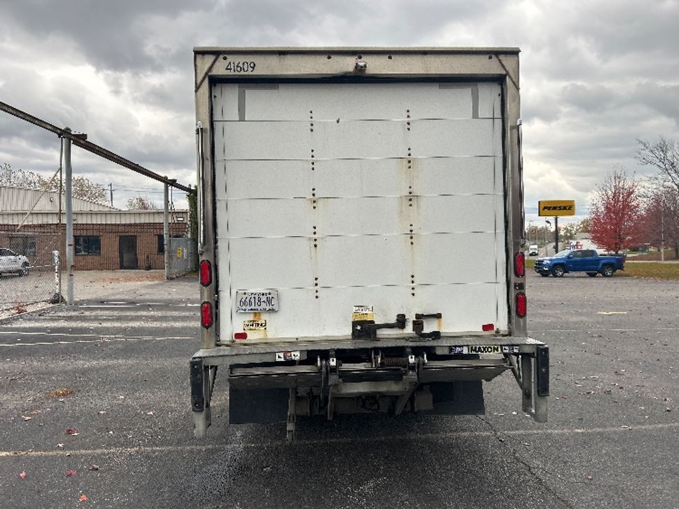 Medium Duty Box Truck-Light and Medium Duty Trucks-Hino-2020-155-Fredonia-NY-127,798\n\t\tmiles-$ 35,750 - Image 7