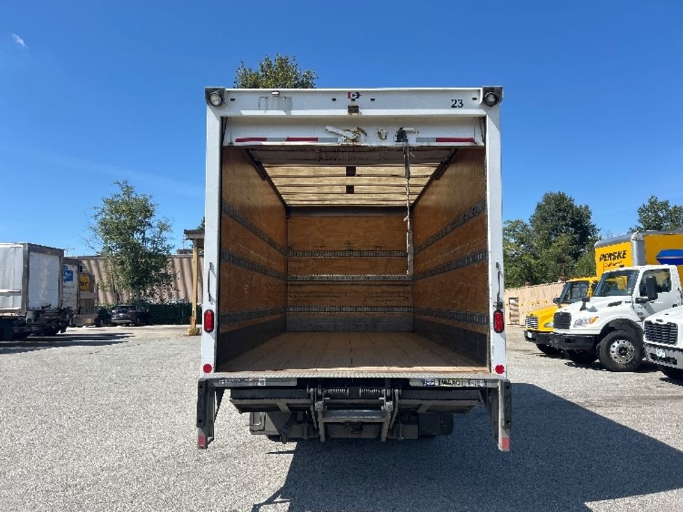 Medium Duty Box Truck-Light and Medium Duty Trucks-Hino-2020-195-Abbotsford-BC-148,800\n\t\tkm-$ 54,500 - Image 8