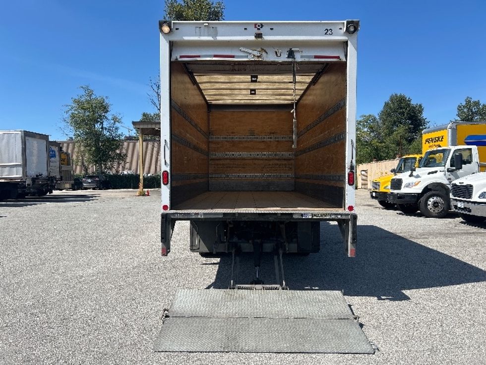 Medium Duty Box Truck-Light and Medium Duty Trucks-Hino-2020-195-Abbotsford-BC-148,800\n\t\tkm-$ 54,500 - Image 9