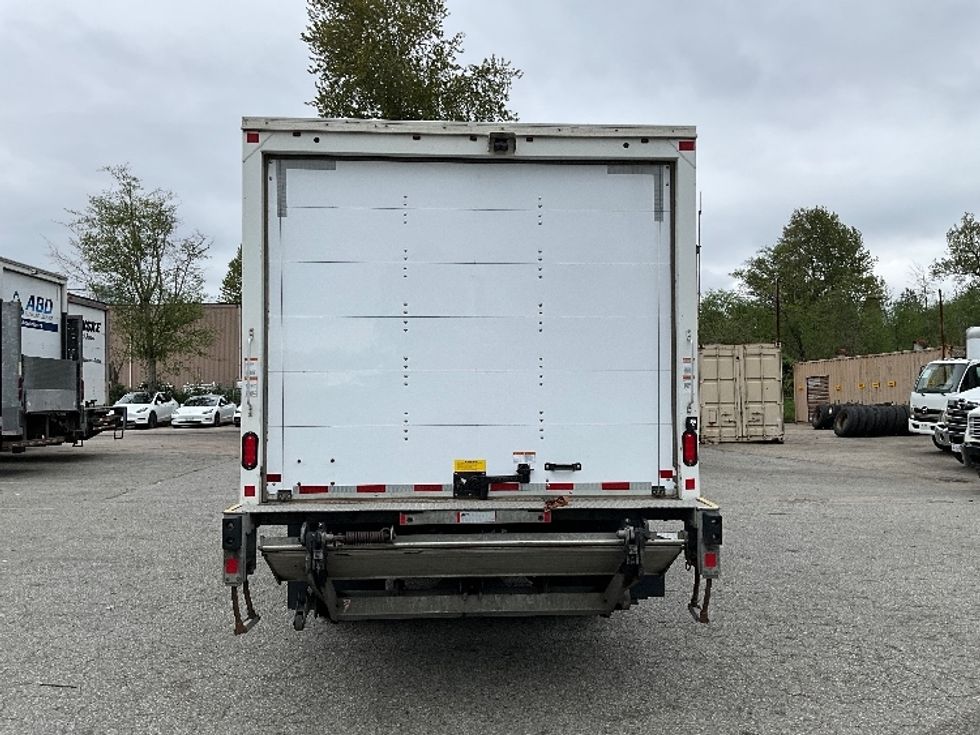 Medium Duty Box Truck-Light and Medium Duty Trucks-Hino-2020-195-Abbotsford-BC-48,547\n\t\tkm-$ 73,500 - Image 7