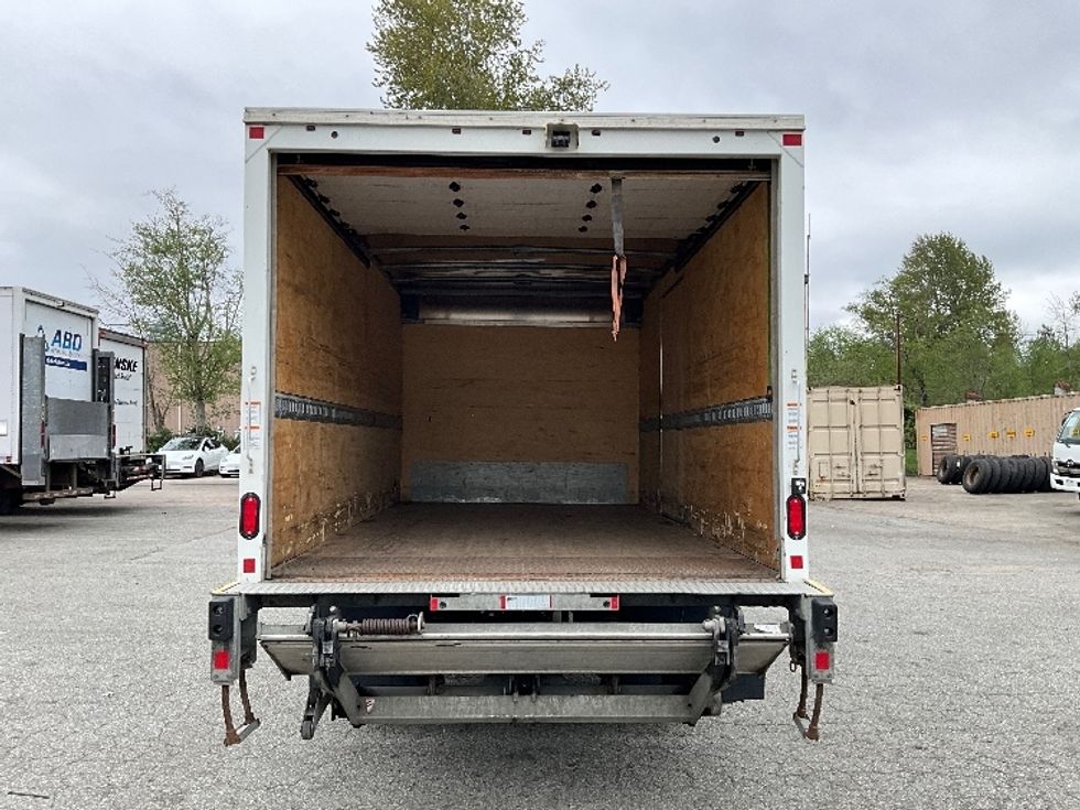 Medium Duty Box Truck-Light and Medium Duty Trucks-Hino-2020-195-Abbotsford-BC-48,547\n\t\tkm-$ 73,500 - Image 8