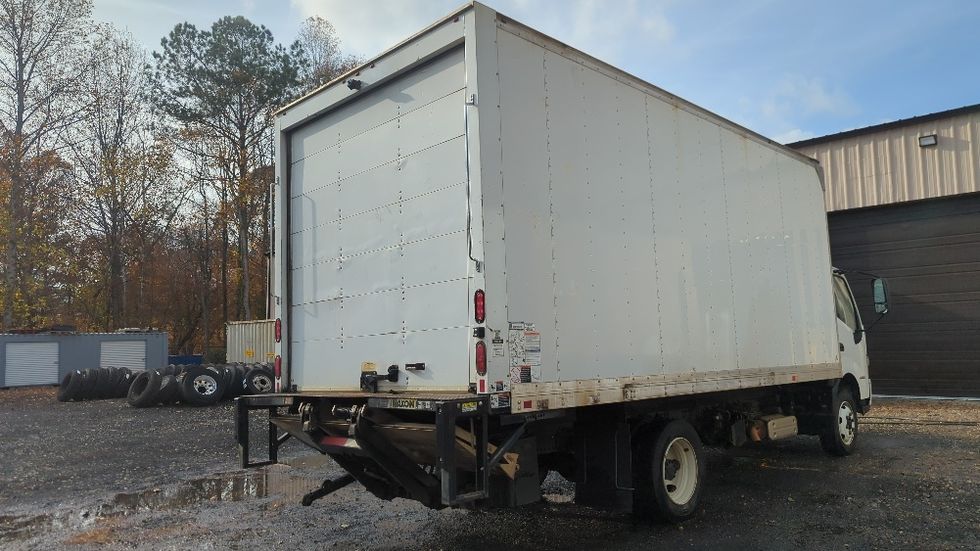 Medium Duty Box Truck-Light and Medium Duty Trucks-Hino-2020-195-Atlanta-GA-178,864\n\t\tmiles-$ 34,000 - Image 13