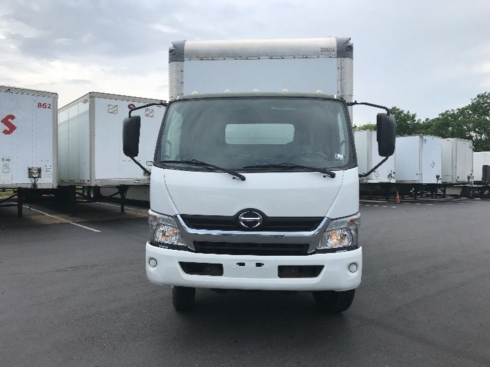Medium Duty Box Truck-Light and Medium Duty Trucks-Hino-2020-195-Bensalem-PA-110,205\n\t\tmiles-$ 41,250 - Image 2